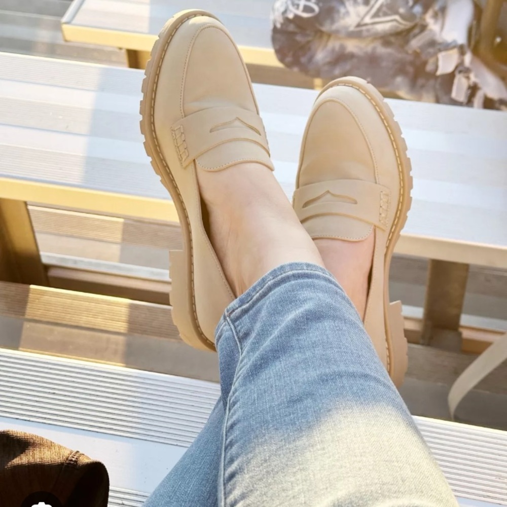 Dolce Vita Elias Loafer Suede